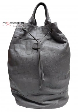 Front photo of the Urban model leather backpack grey color