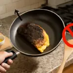 Come evitare che la frittata si attacchi alla padella? Gli errori comuni da non ripetere